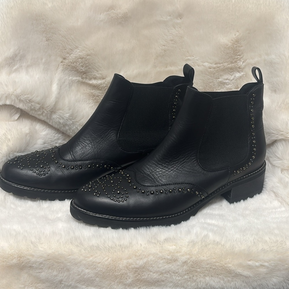 Peter Kaiser Black leather Studded Ankle Boots - Picture 4 of 10